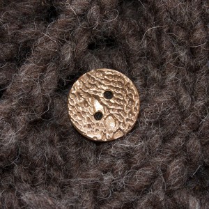 MedButtonShawlBronze